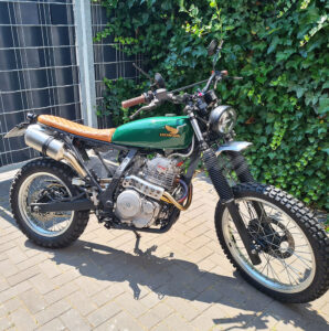 RARETRO MOTO CUSTOM RACER FUEL TANK HONDA NX NX650 SCRAMBLER PROJECT